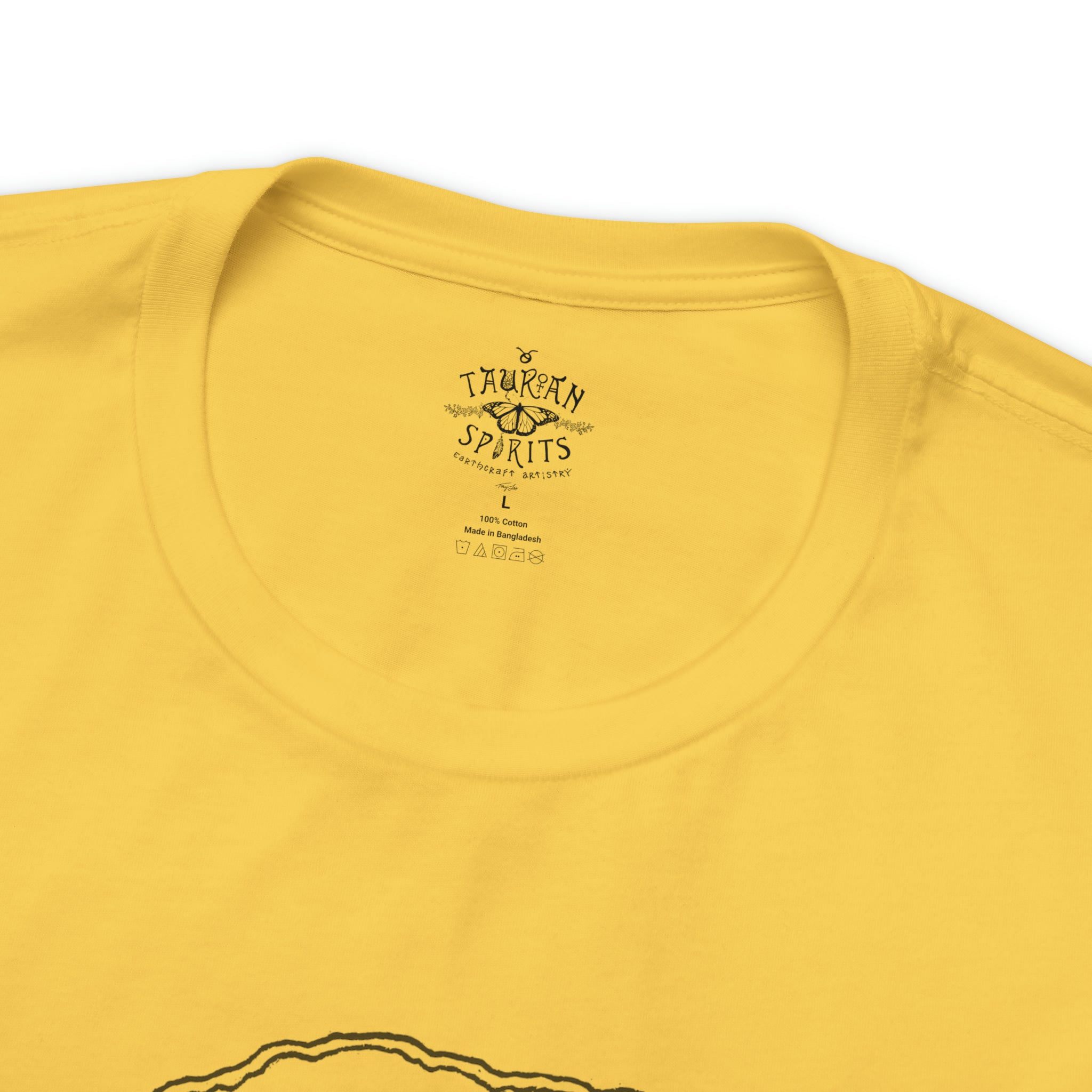 'Red Reishi Mushroom' Unisex Jersey Tee